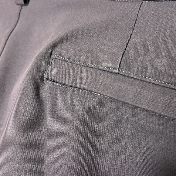 Lululemon Men's Commission Warpstreme Pant Size 33 in Stoney Gray - Picture 15 of 15
